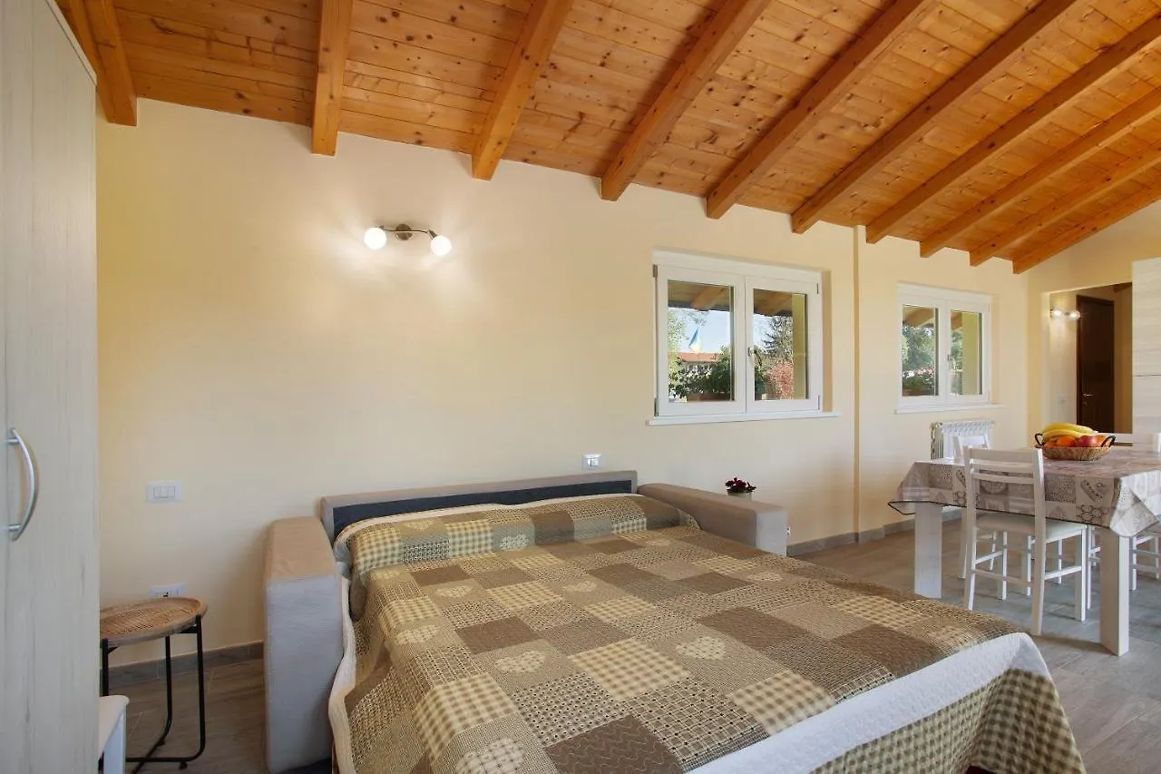 Casina Bianca Villa Lurate Caccivio 0*,