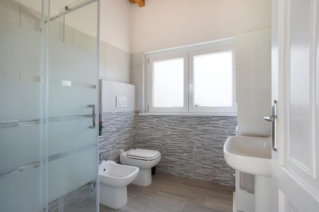 Holiday home Casina Bianca Villa Lurate Caccivio