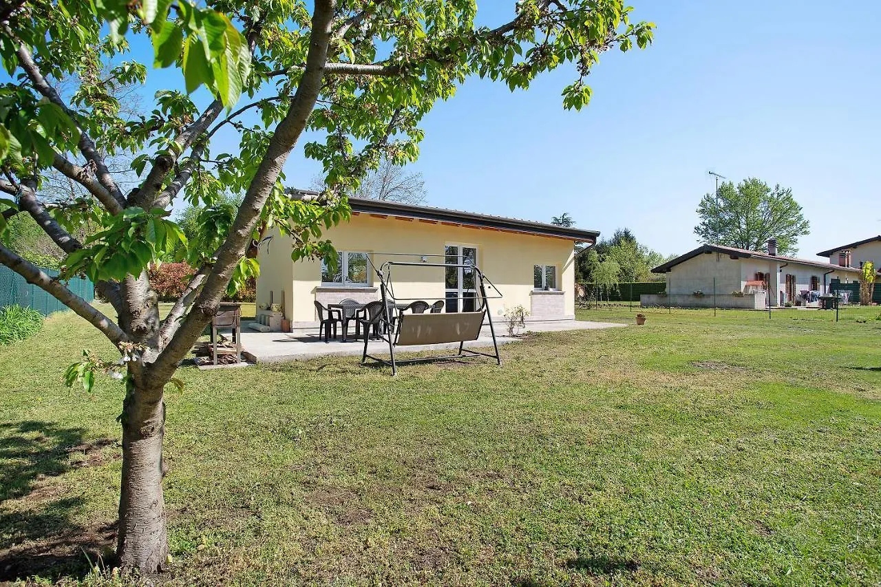 Casina Bianca Villa Lurate Caccivio Holiday home