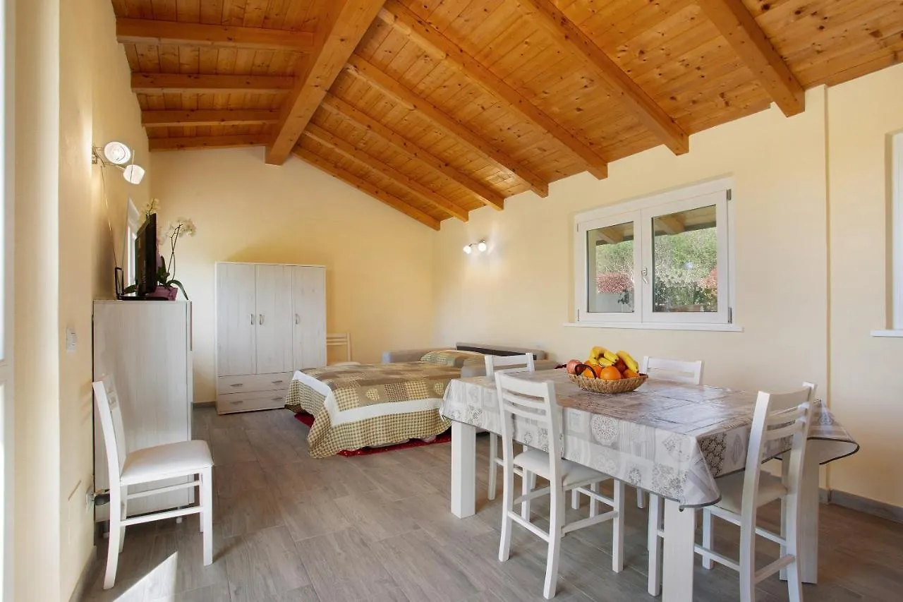 Casina Bianca Villa Lurate Caccivio